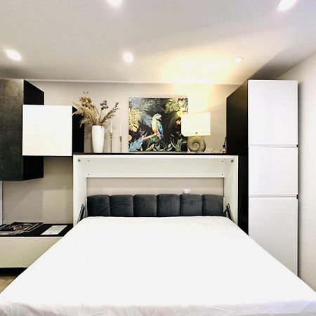 Comecasa Studio Vicino Stazione Centrale Милан Экстерьер фото